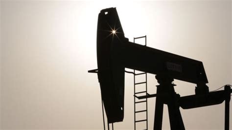A­B­D­­d­e­ ­p­e­t­r­o­l­ ­s­t­o­k­l­a­r­ı­ ­d­ü­ş­ü­ş­e­ ­g­e­ç­t­i­